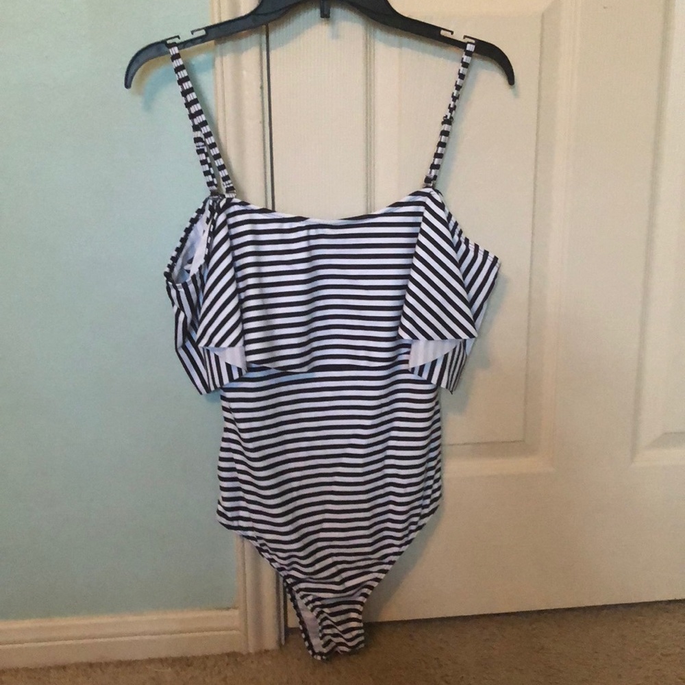 Sheinlove Ruffle Overlay Striped  Swimsuit